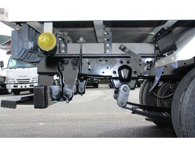 いすゞエルフ冷凍車（冷蔵車）小型（2t・3t）[写真16]