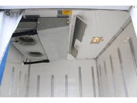 いすゞエルフ冷凍車（冷蔵車）小型（2t・3t）[写真22]