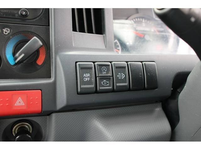 いすゞエルフ冷凍車（冷蔵車）小型（2t・3t）[写真28]