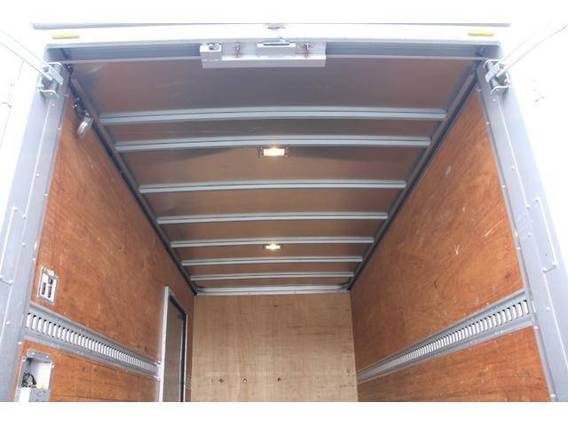 トヨタダイナアルミバン小型（2t・3t）[写真16]