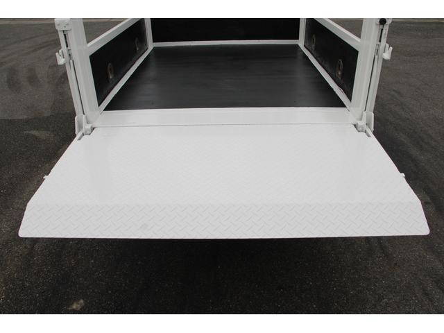 いすゞエルフダブルキャブ（Wキャブ）小型（2t・3t）[写真14]