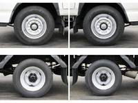 いすゞエルフダブルキャブ（Wキャブ）小型（2t・3t）[写真22]