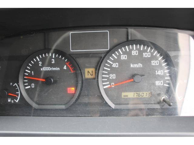 いすゞエルフダブルキャブ（Wキャブ）小型（2t・3t）[写真24]