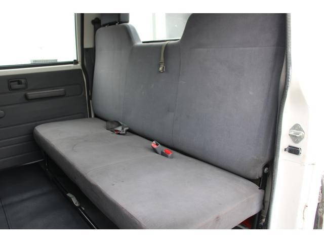 いすゞエルフダブルキャブ（Wキャブ）小型（2t・3t）[写真36]