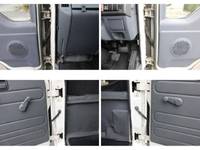 いすゞエルフダブルキャブ（Wキャブ）小型（2t・3t）[写真39]