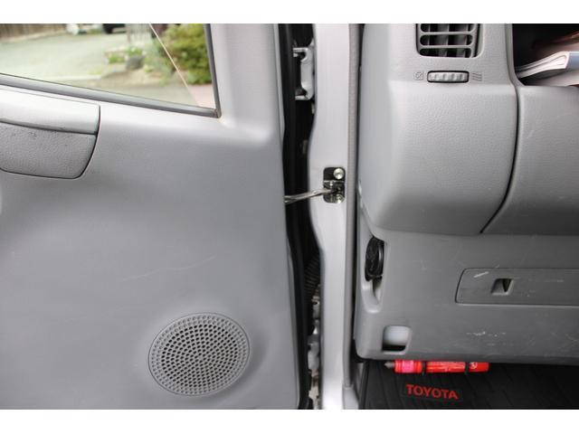 トヨタダイナ平ボディ小型（2t・3t）[写真34]