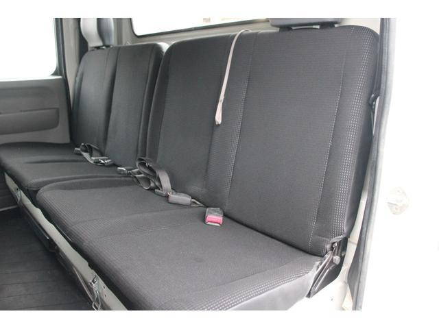 三菱ふそうキャンターダブルキャブ（Wキャブ）小型（2t・3t）[写真32]