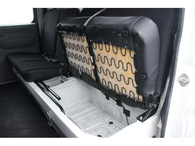 三菱ふそうキャンターダブルキャブ（Wキャブ）小型（2t・3t）[写真34]