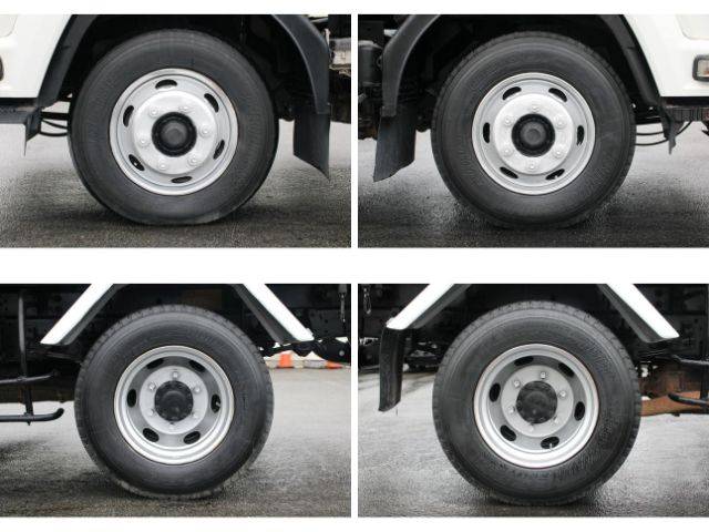 いすゞフォワード深ダンプ（土砂禁ダンプ）中型（4t）[写真28]