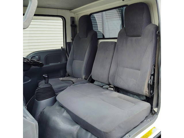 いすゞエルフクレーン3段小型（2t・3t）[写真14]