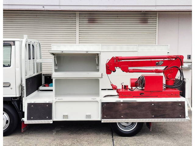 いすゞエルフクレーン3段小型（2t・3t）[写真05]