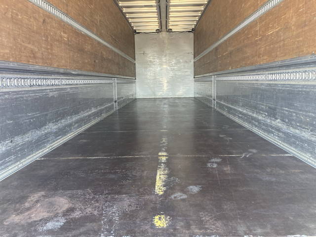 UDトラックスクオンアルミウイング大型（10t）[写真14]