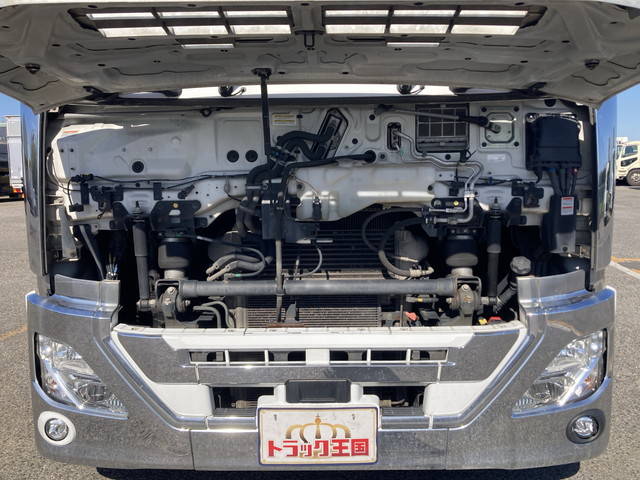 UDトラックスクオンアルミウイング大型（10t）[写真31]