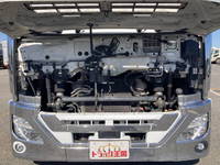 UDトラックスクオンアルミウイング大型（10t）[写真32]