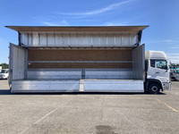 UDトラックスクオンアルミウイング大型（10t）[写真08]