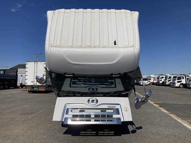 UDトラックスクオンアルミウイング大型（10t）[写真09]