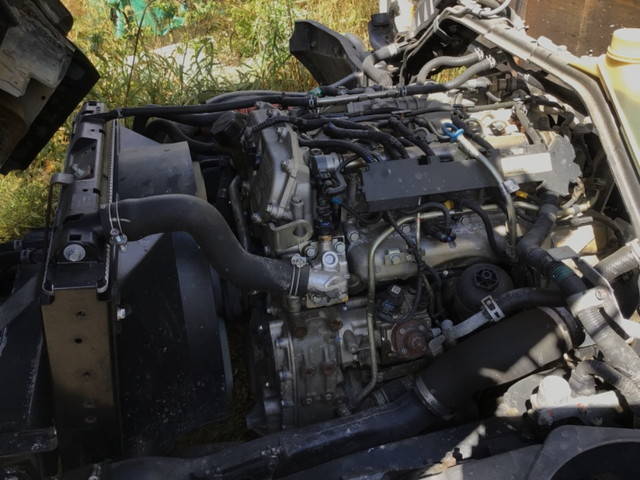 三菱ふそうキャンター平ボディ小型（2t・3t）[写真09]