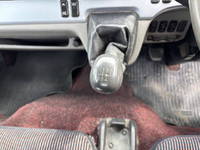 三菱ふそうキャンターダンプ小型（2t・3t）[写真15]