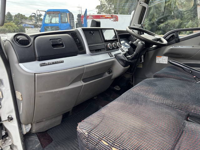 三菱ふそうキャンターダンプ小型（2t・3t）[写真18]