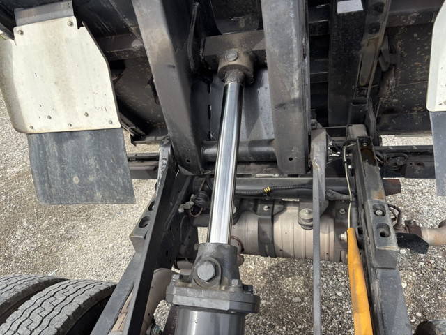 三菱ふそうキャンターダンプ小型（2t・3t）[写真22]