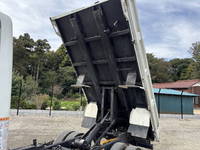 三菱ふそうキャンターダンプ小型（2t・3t）[写真24]