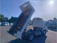 日野デュトロローダーダンプ小型（2t・3t）[写真02]