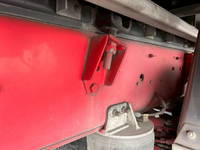 いすゞギガアルミウイング大型（10t）[写真36]