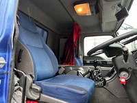 いすゞギガアルミウイング大型（10t）[写真40]