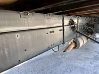 三菱ふそうスーパーグレートコンテナ専用車大型（10t）[写真27]