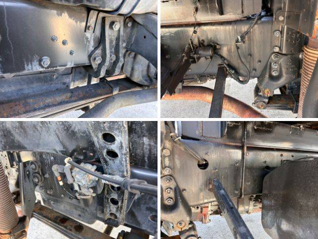 三菱ふそうスーパーグレートコンテナ専用車大型（10t）[写真32]