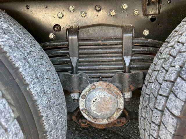 三菱ふそうスーパーグレートコンテナ専用車大型（10t）[写真35]