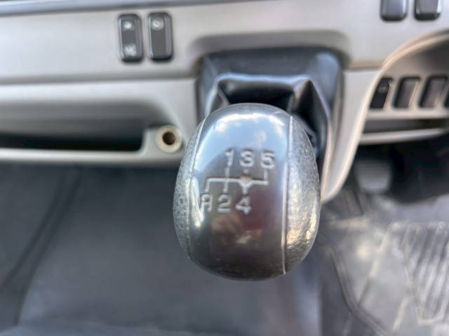 三菱ふそうキャンターアルミバン小型（2t・3t）[写真25]