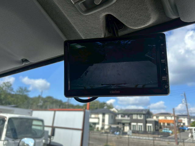 三菱ふそうキャンターアルミバン小型（2t・3t）[写真26]