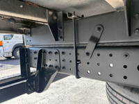 三菱ふそうキャンターアルミバン小型（2t・3t）[写真34]