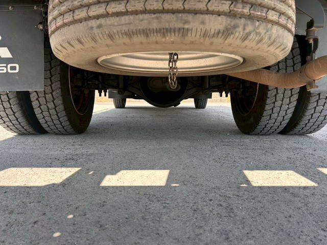 三菱ふそうキャンターアルミバン小型（2t・3t）[写真38]