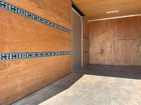 三菱ふそうキャンターアルミバン小型（2t・3t）[写真09]