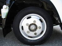 いすゞエルフ冷凍車（冷蔵車）小型（2t・3t）[写真13]