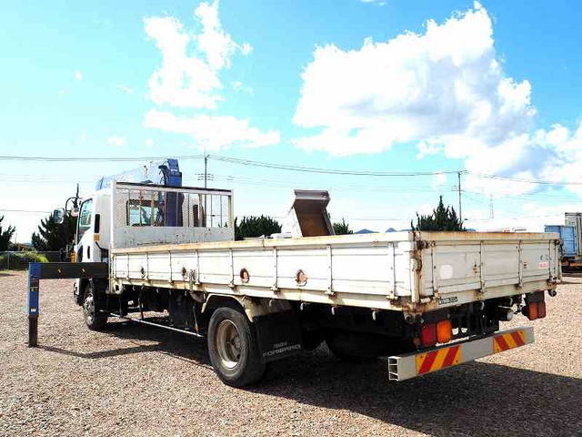 いすゞフォワードクレーン3段中型（4t）[写真02]