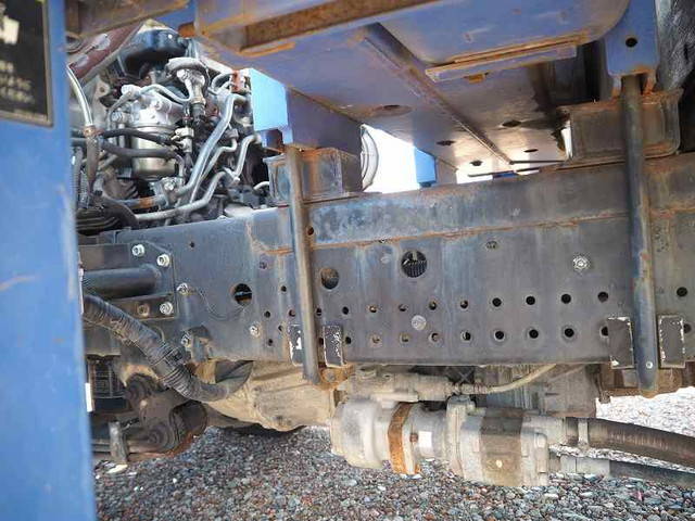 いすゞフォワードクレーン3段中型（4t）[写真30]