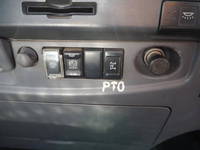 いすゞフォワードクレーン3段中型（4t）[写真40]