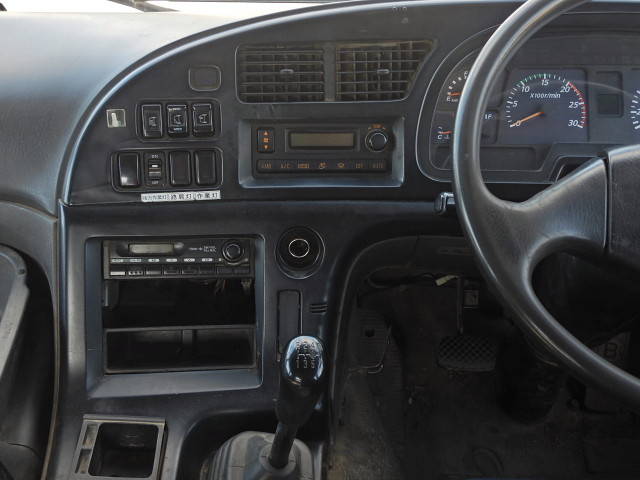 いすゞギガコンテナ専用車大型（10t）[写真21]