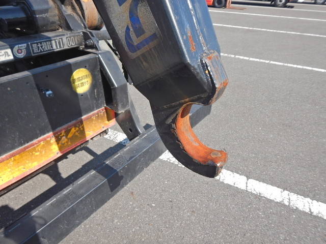 いすゞギガコンテナ専用車大型（10t）[写真32]