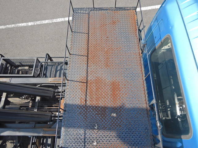 いすゞギガコンテナ専用車大型（10t）[写真38]