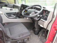 三菱ふそうスーパーグレートアルミウイング大型（10t）[写真23]