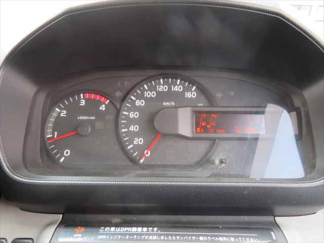 日野デュトロクレーン4段小型（2t・3t）[写真32]