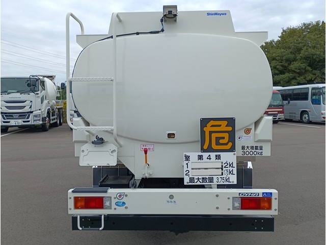 トヨタその他の車種タンク車（タンクローリー）小型（2t・3t）[写真05]