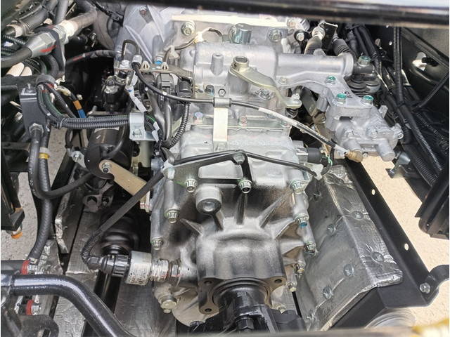 三菱ふそうファイターコンテナ専用車中型（4t）[写真19]