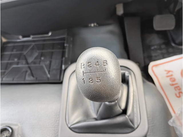 三菱ふそうファイターコンテナ専用車中型（4t）[写真23]