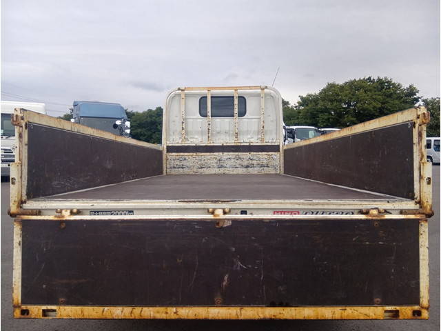 日野デュトロ平ボディ小型（2t・3t）[写真06]