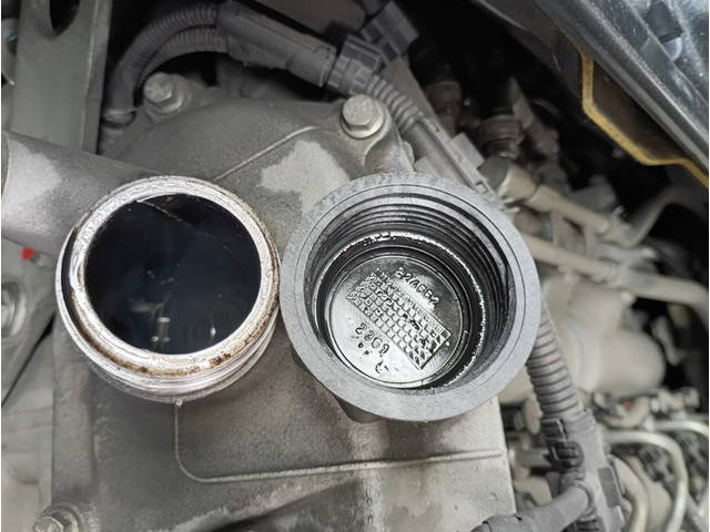 三菱ふそうキャンターダブルキャブ（Wキャブ）小型（2t・3t）[写真11]